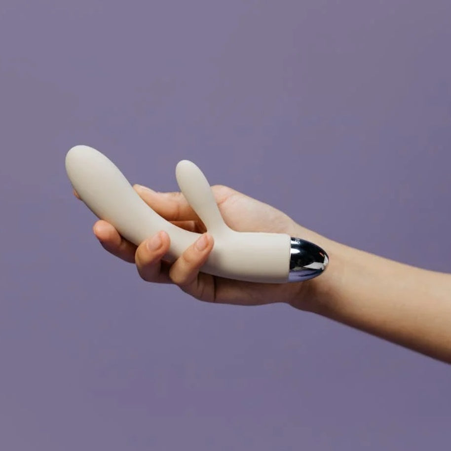 クリトリス吸引バイブレーター