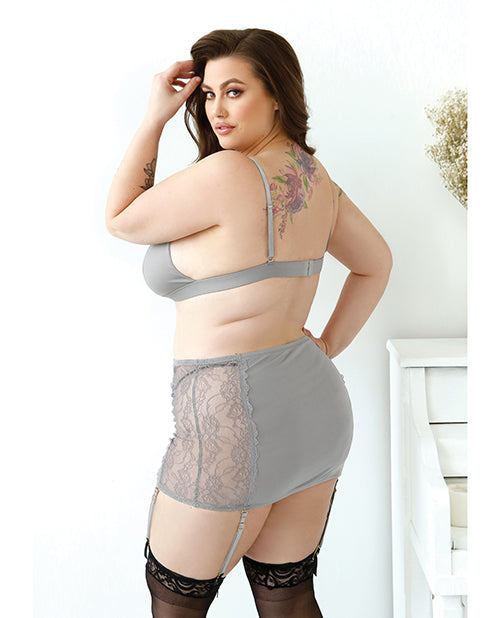 Indlæs billede i gallerifremviser, Curve Layne Lace & Microfiber Bralette w/Garter Skirt & G-String Gray 3X/4X