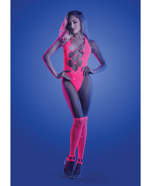 Carica l'immagine nel visualizzatore Galleria, Glow Black Light Reactive Rhinestone Teddy With Gloves Neon Pink One Size