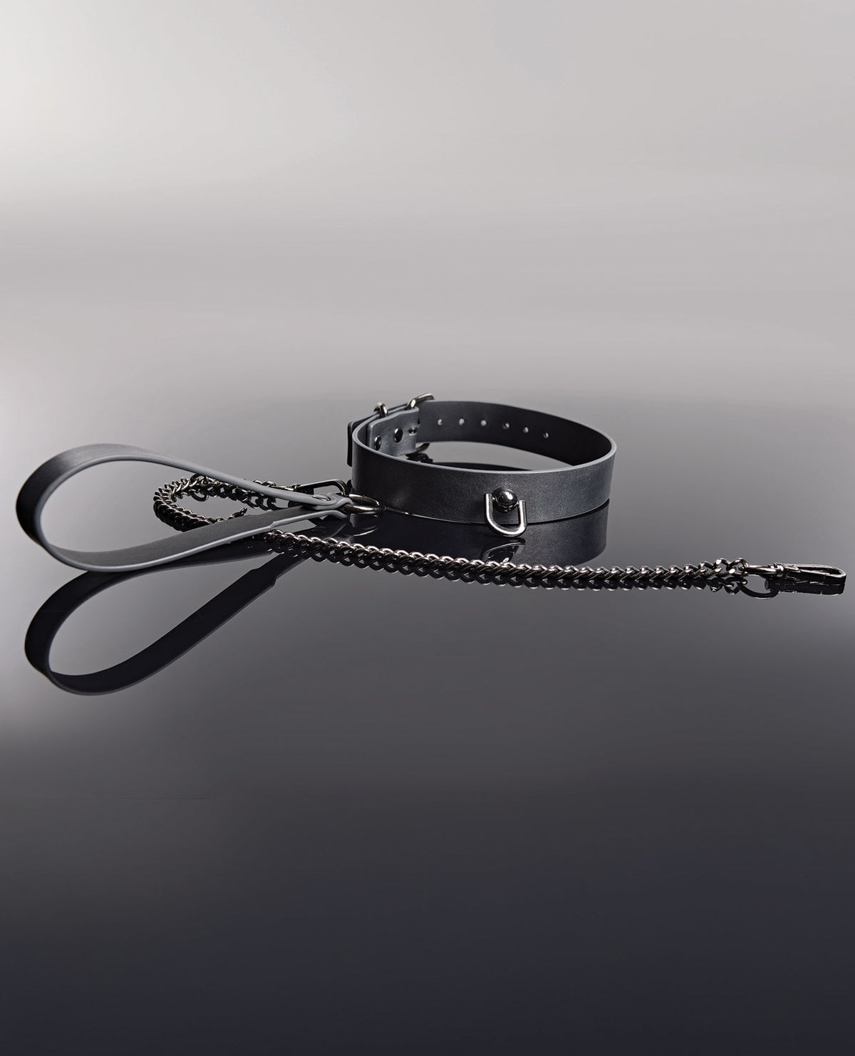 Collier réglable avec laisse Gunmetal Glam de la collection Pleasure, avec chaîne amovible
