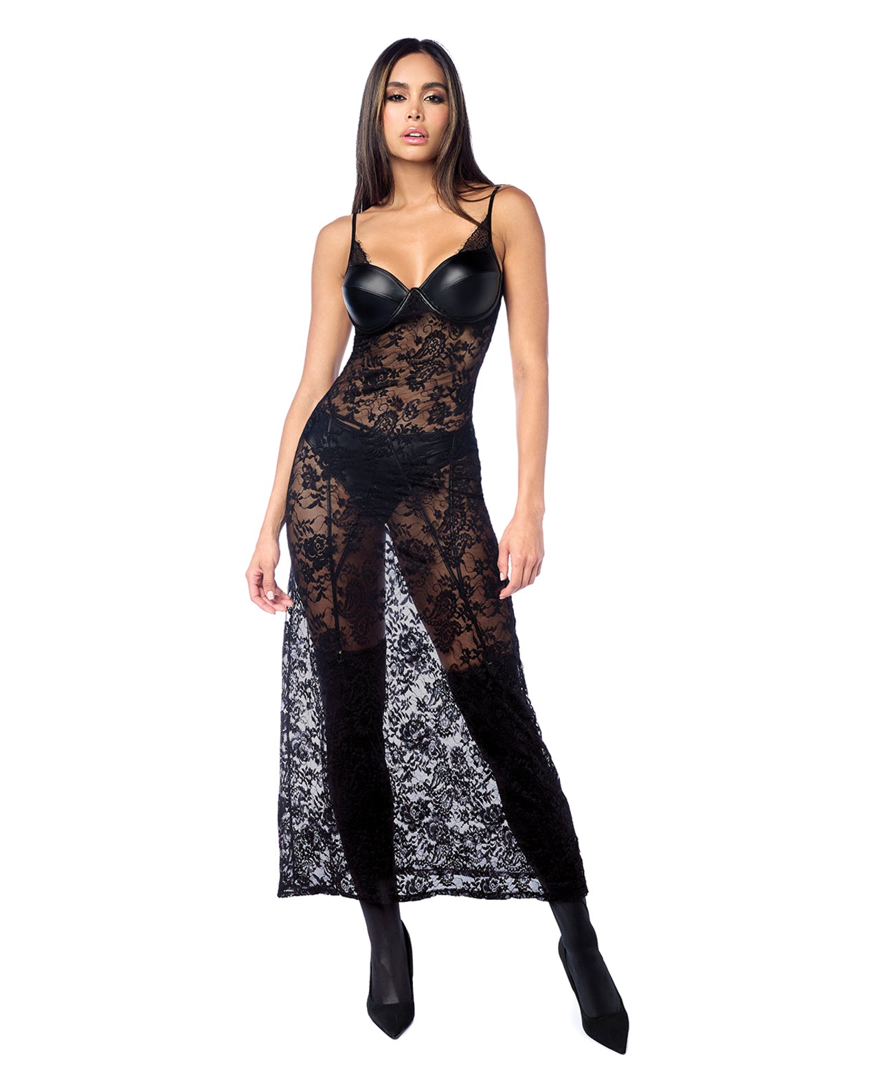 Completo con vestaglia in pizzo nero con ferretto, mutandine e reggicalze