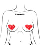 Cargue la imagen en el visor de la galería, Parchecitos para pezones en forma de corazón Pastease, rojos con lunares blancos, talla única
