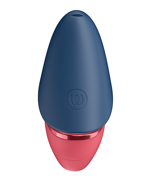 Estimulador de clítoris compacto Womanizer Next Liberty con tecnología Pleasure Air 3D, azul y rojo