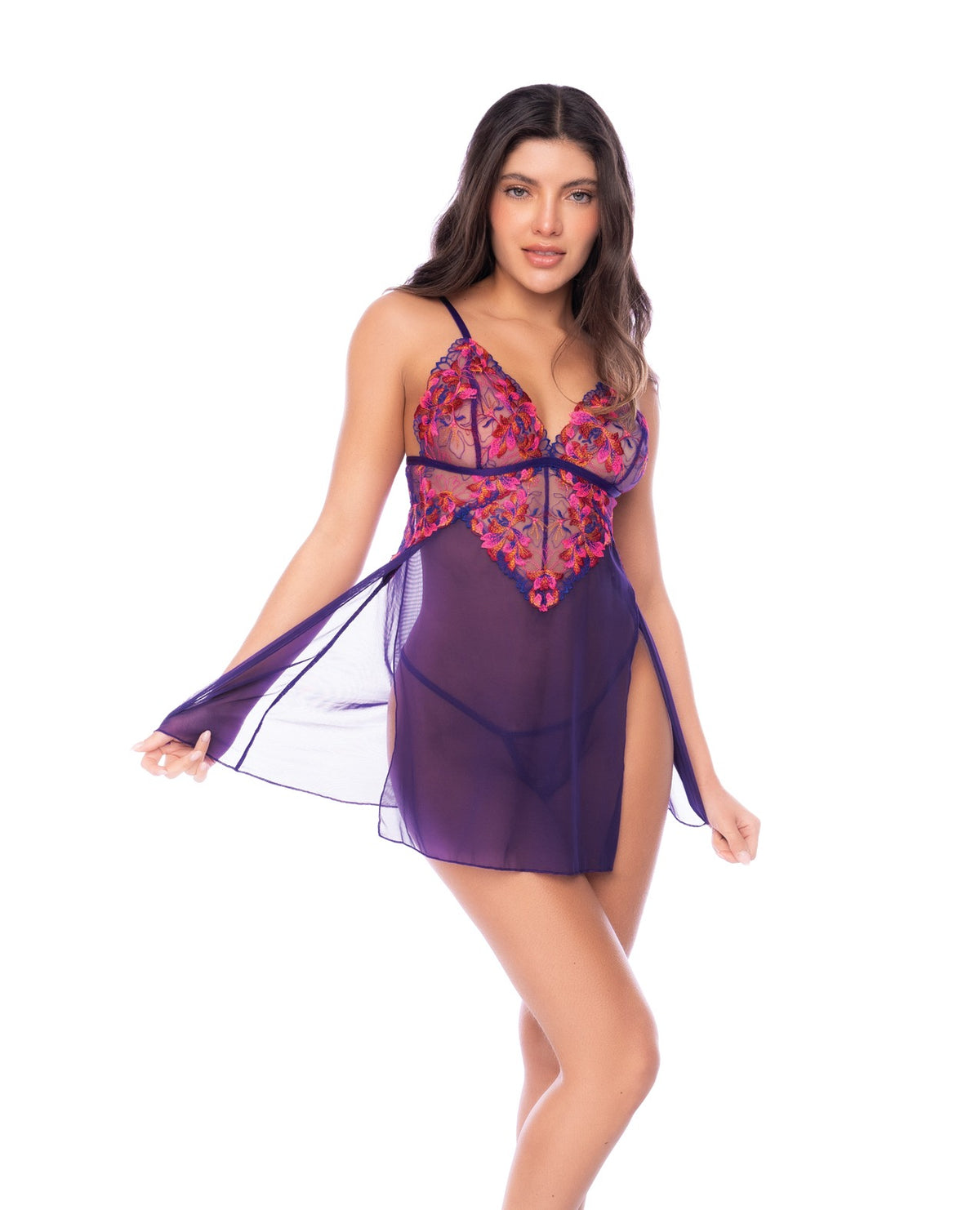 Lilla babydoll-sæt i mesh med blomsterbroderi i 2 dele og g-streng
