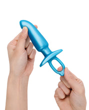 Load image into Gallery viewer, B-Vibe Butties Hither Tapered Prostate Plug - Blue
