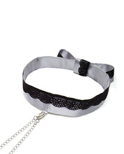 Load image into Gallery viewer, Fifty Shades Of Grey Play Nice Satin &amp; Lace Collar &amp; Nipple Clamps
