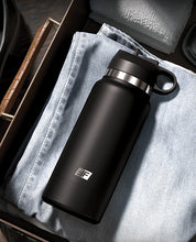 Load image into Gallery viewer, Discreet Adventure Stroker - Frosted/Black Fap Flask
