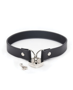 Plesur Heart Lock PVC Collar