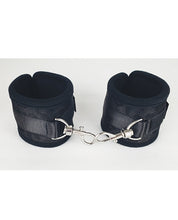 Încărcați imaginea în vizualizatorul Galerie, Spartacus Silver Neoprene Wrist Restraints pentru Confort
