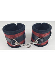 Încărcați imaginea în vizualizatorul Galerie, Spartacus Silver Neoprene Wrist Restraints pentru Confort
