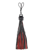 Afbeelding laden in Galerijviewer, Scarlet Satin Sensation Flogger
