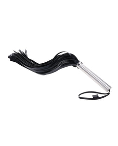 Flogger de Impacto Black Edge para uma Sensacional Brincadeira de Impacto