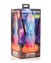 Ladda bilden i Galleri Viewer, Galactic Thrills: Glow-in-the-Dark Alien Silicone Dildo
