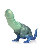 Charger l&#39;image dans la visionneuse de la galerie, Dino Delight : Dildo en silicone scintillant en forme de dinosaure avec base à ventouse
