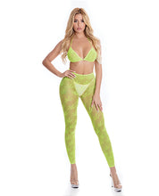 Load image into Gallery viewer, Pink Lipstick All About Leaf Bra &amp; Leggings O/s
